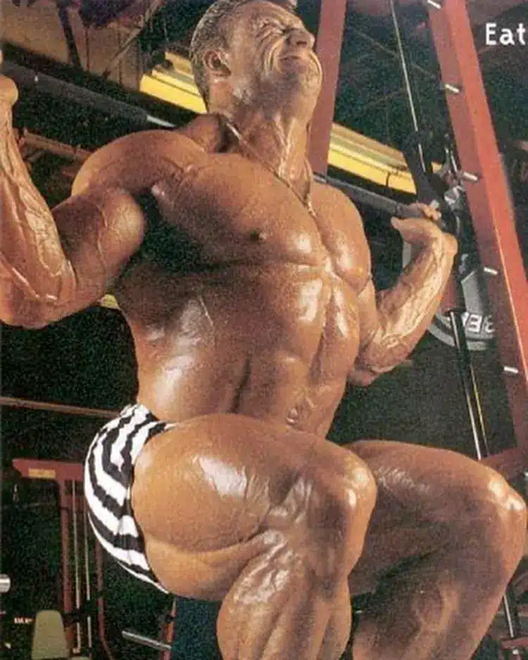 Dorian Yates fait du squat