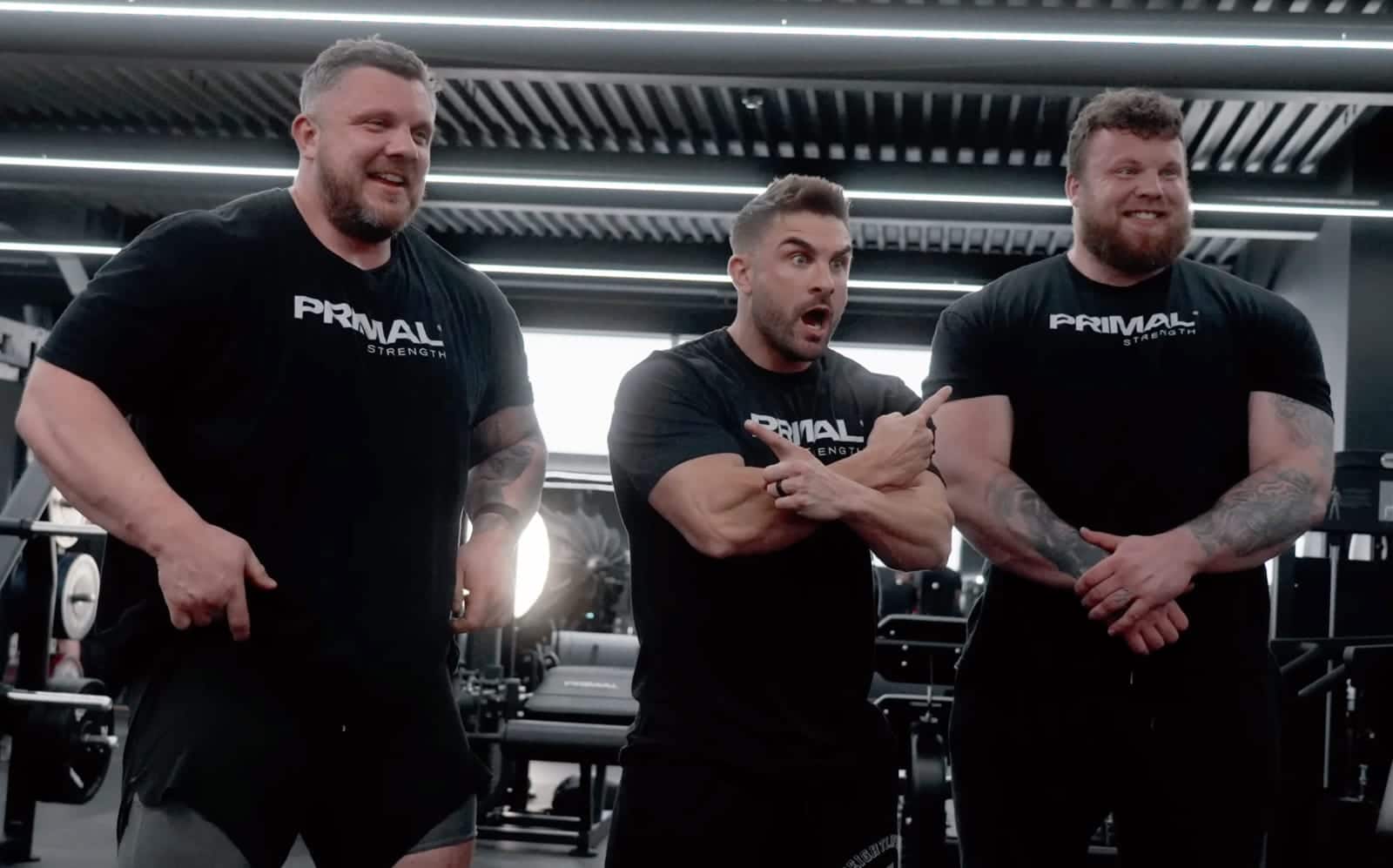 Ryan Terry invite les frères Strongman Luke et Tom Stoltman à visiter son nouveau gymnase de 5 millions de dollars – Fitness Volt