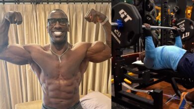 Shannon Sharpe, star de la NFL âgée de 56 ans, écrase facilement un développé couché de 139,5 kg en répétitions – Fitness Volt