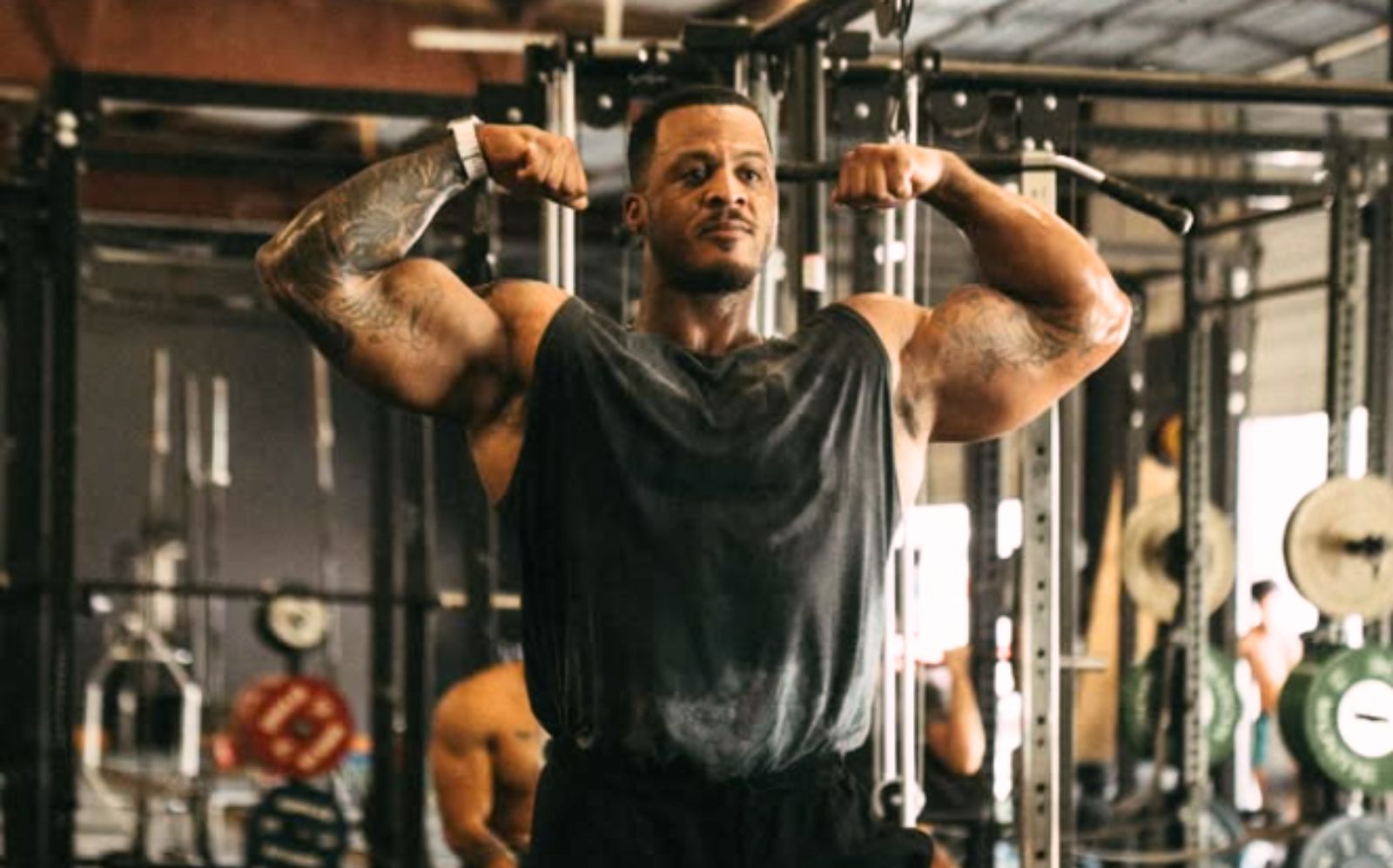 Jamal Browner annonce la transition du powerlifting au bodybuilding : « L'objectif est d'obtenir ma carte Pro et d'être le pro IFBB le plus fort de tous les temps – Fitness Volt